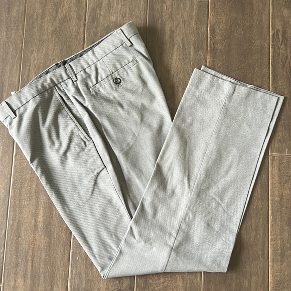 WORN ONCE Banana Republic Standard Fit pants - Picture 1 of 3